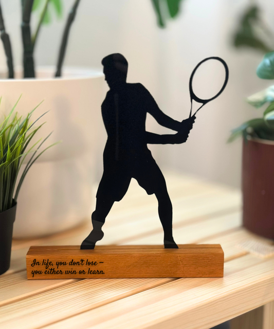 Personalisierte Acryl-Silhouette mit Holzsockel – Paar